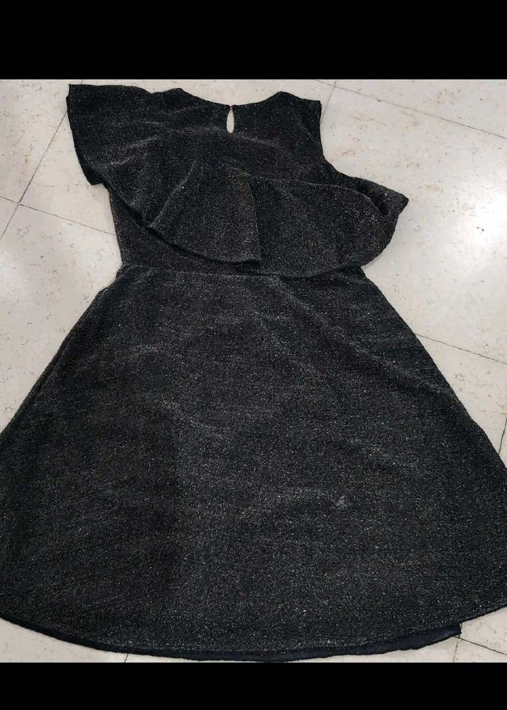 Black shimmer party dress