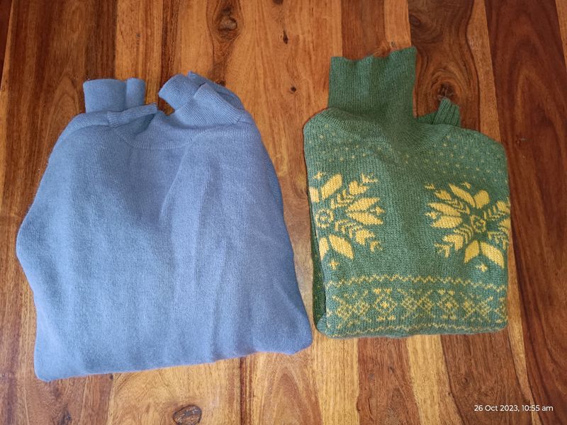 Two Hojari Sweater Of Small Size