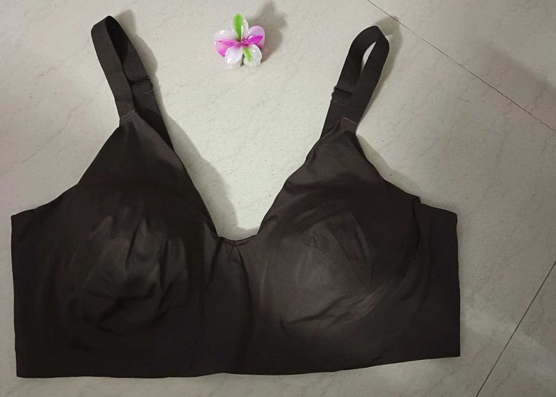 Seamless  Under Wire Comfortable Everyday Bra