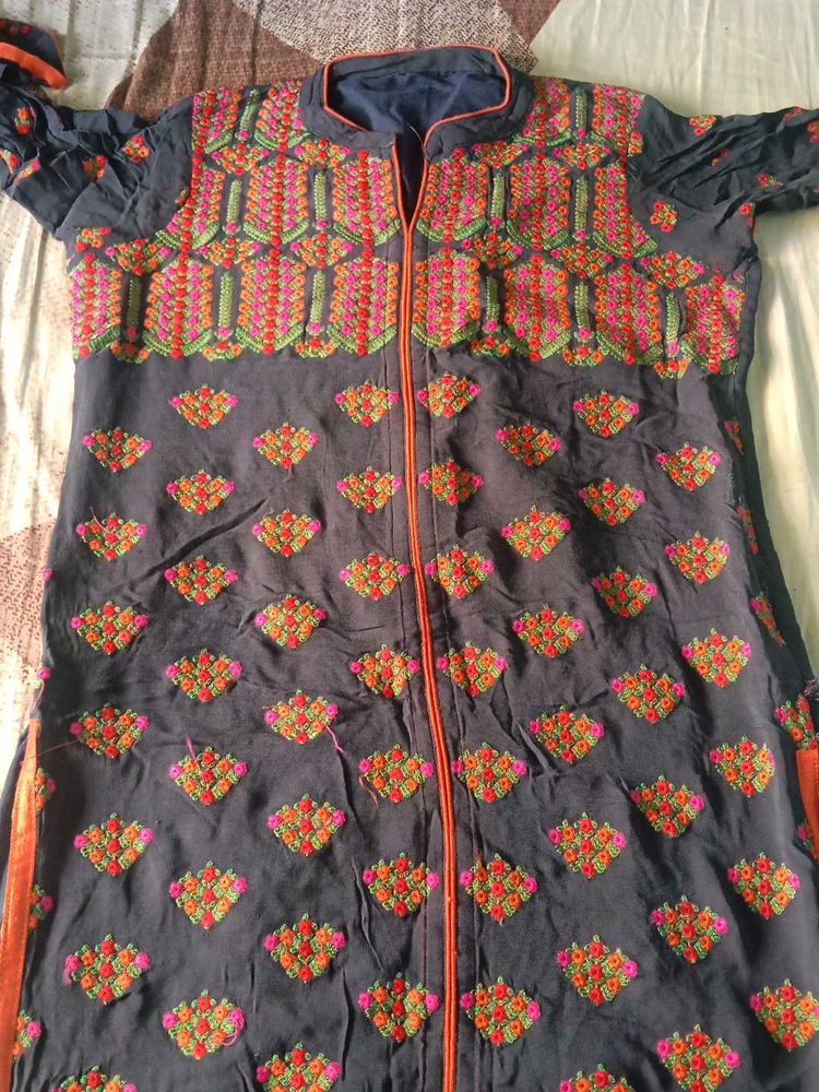 Embroidered Kurta