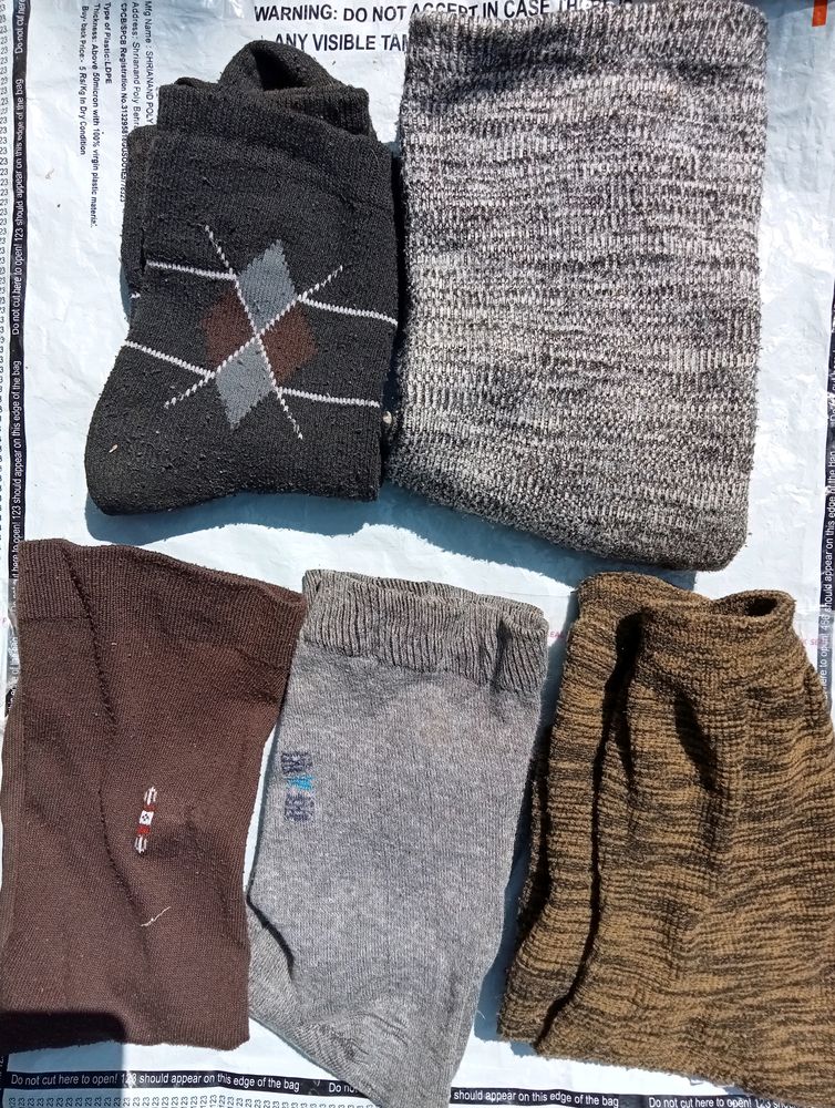 5 Pairs Socks 🧦🧦🧦🧦🧦