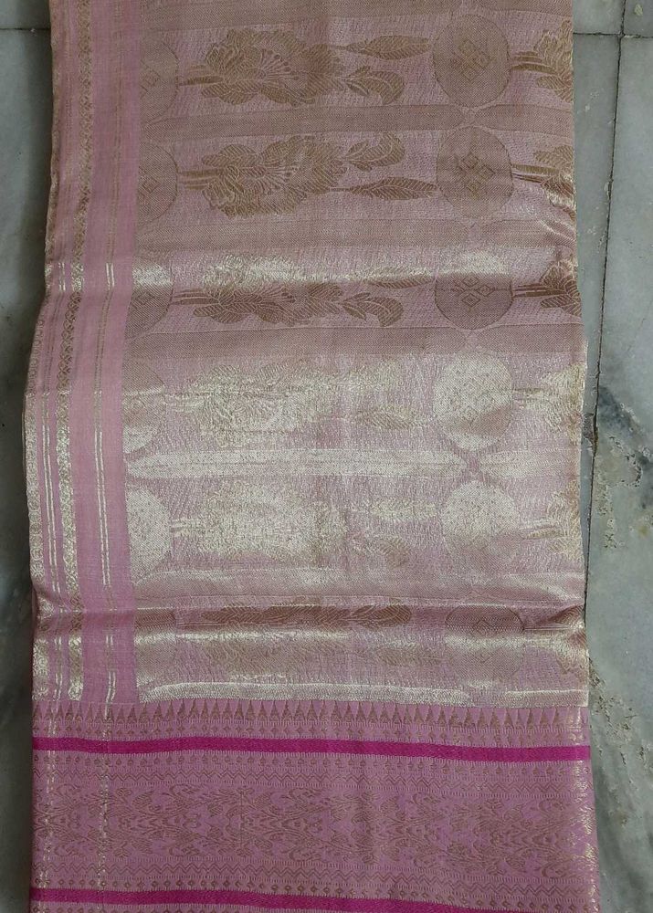Beautiful Pink &amp; Gold Tant Benarasi Saree