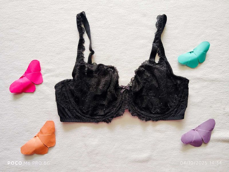 Victoria&#39;s Secret Bra
