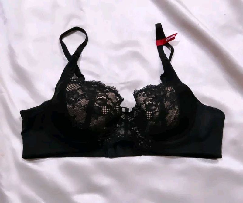 Elegant Black Lace Bra