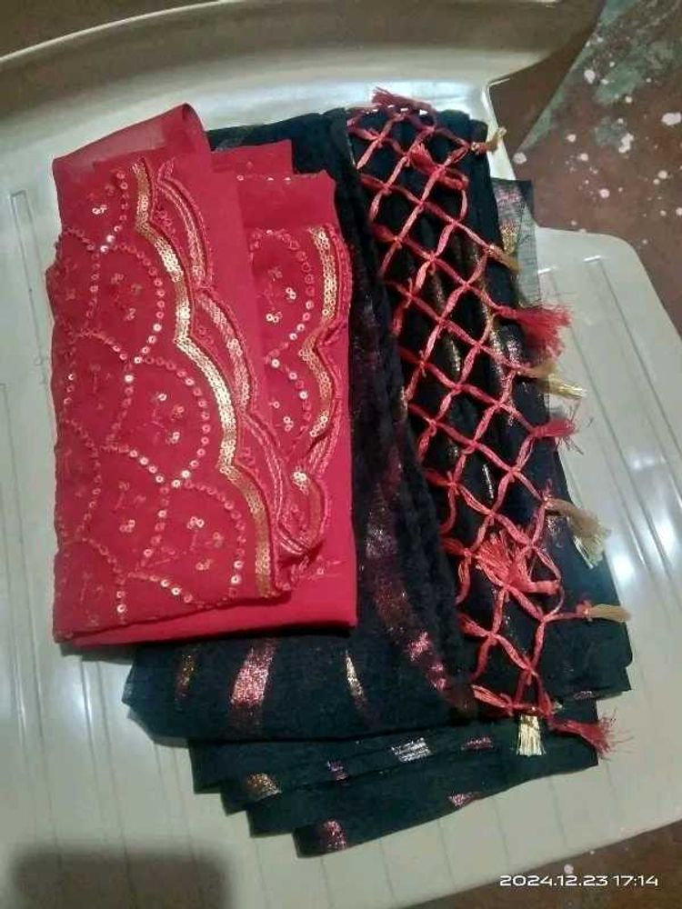 Saree With Blouse