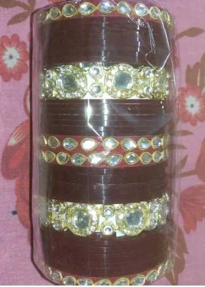 maroon Chuda For Women