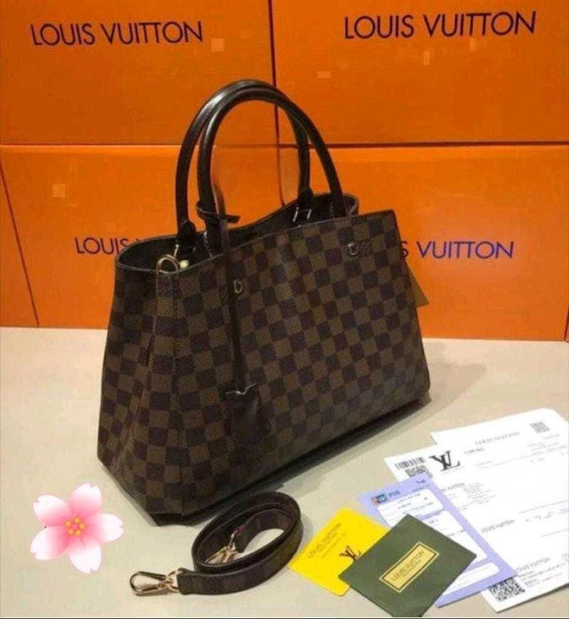 LOUIS VUITTON MONTAIGNE* PREMIUM HANDBAG