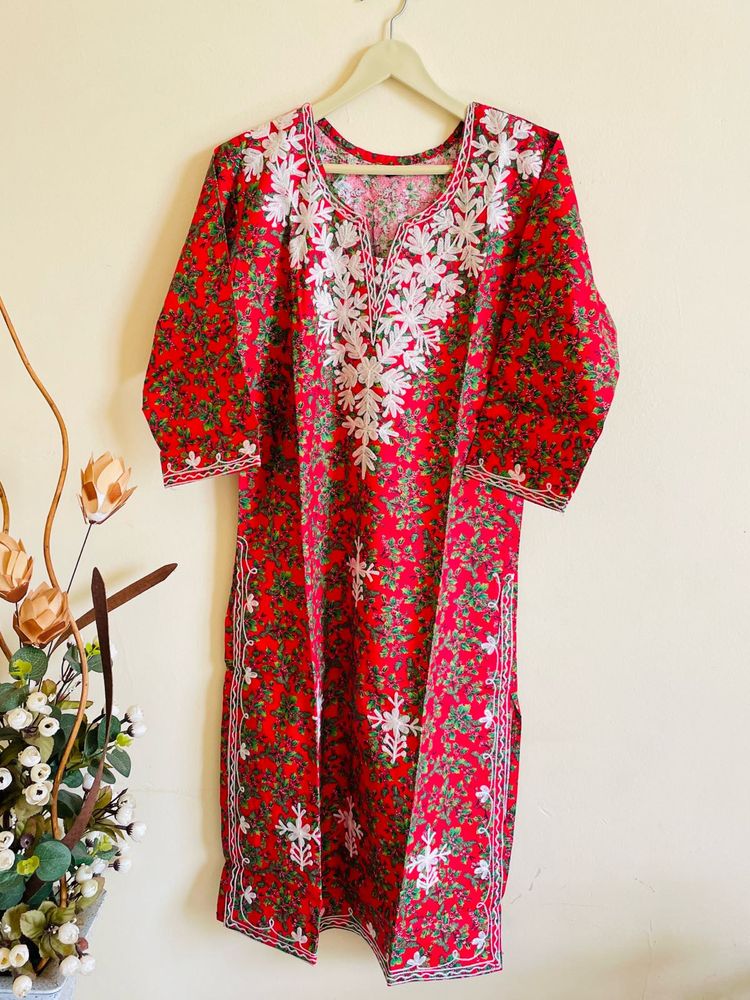 Red Embroidered Kurta