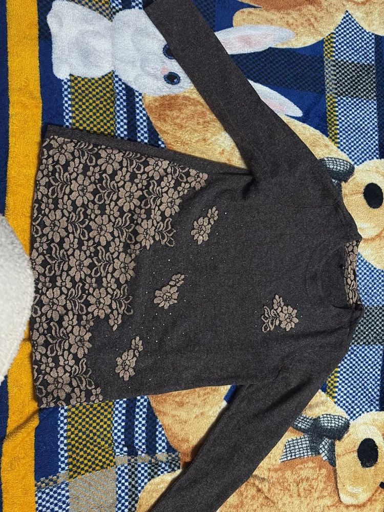 Elegant Floral Lace Sweater