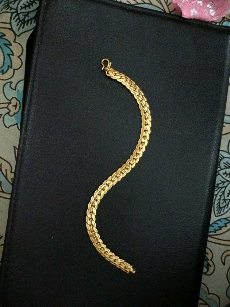 Gold Chain Bracelet