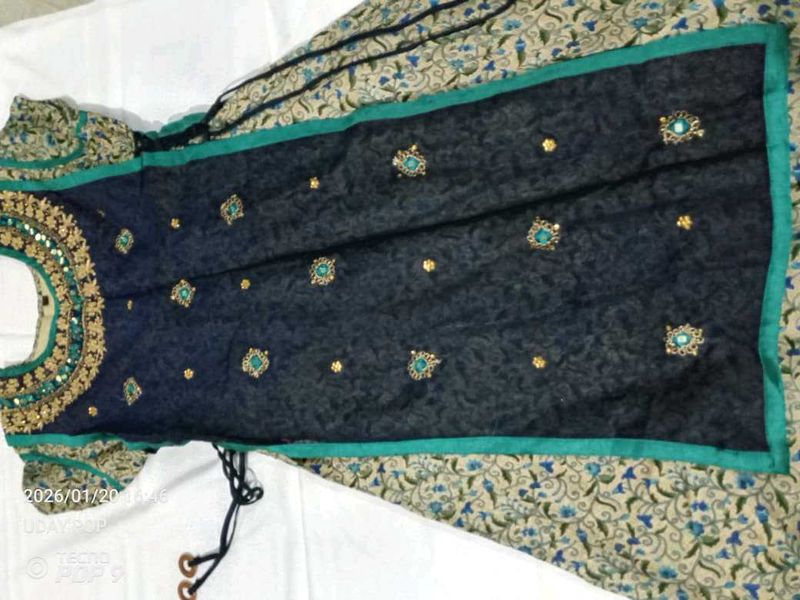 Elegant Embroidered Kurta
