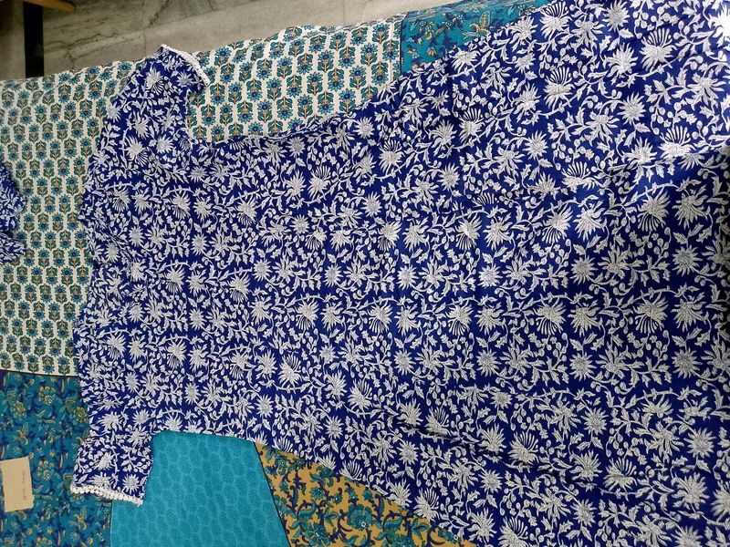 Blue Floral Print Kurta