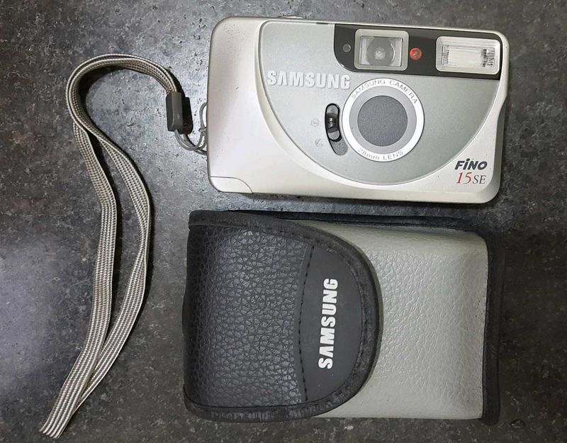 Samsung Fino 15SE Compact 35mm Point Camera