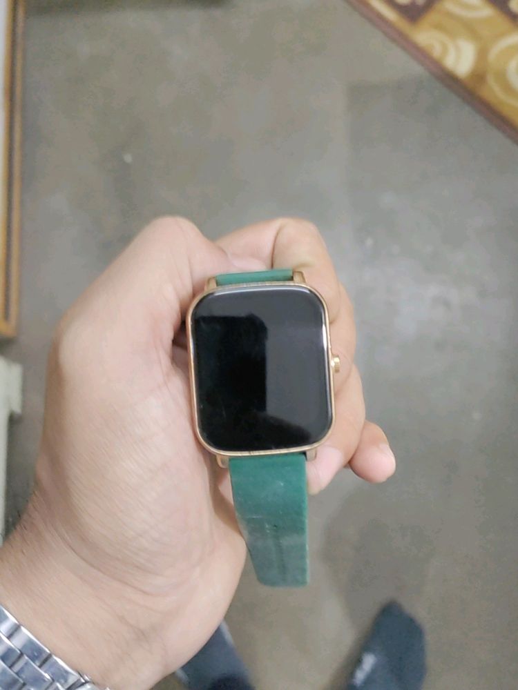 Noise Smart Watch