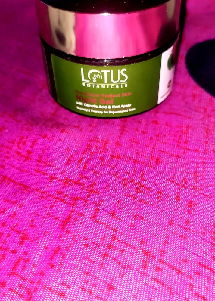 Lotus Botanical Night Gel