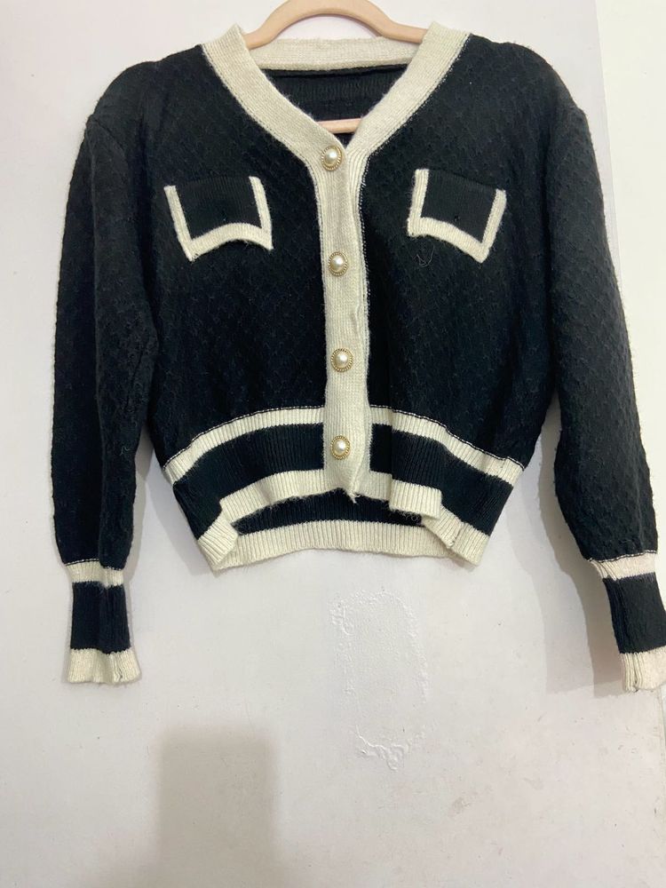Imported Korean Style Chic Black &amp; White Cardigan