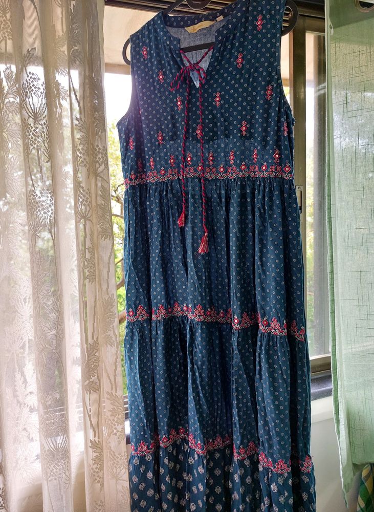 Sleeveless Blue Summer Dress