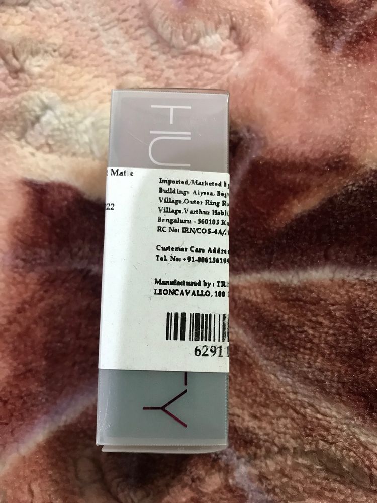 HUDA Beauty Interview Shade