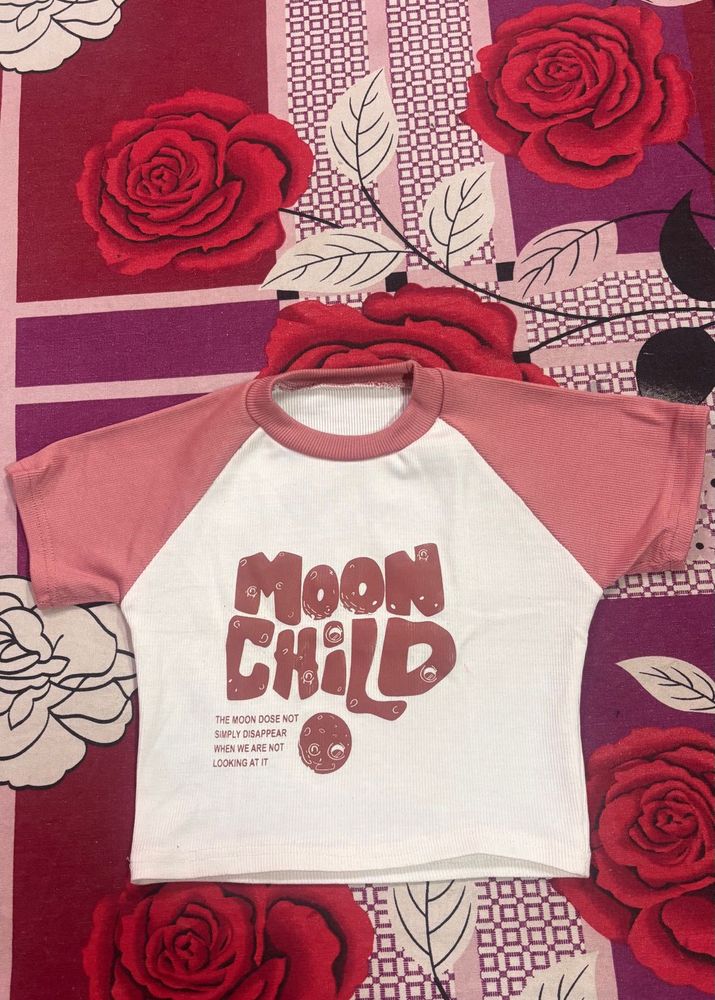 Cute &#39;Moon Child&#39; Graphic Tee