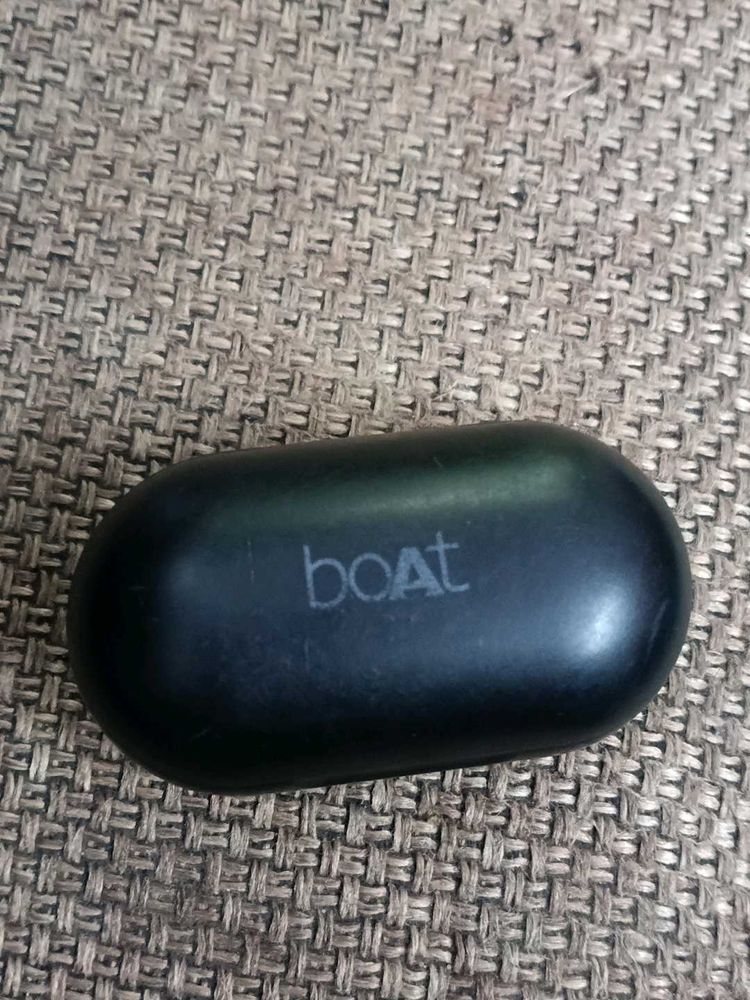 Boat Airdopes 441 Used only Left side working