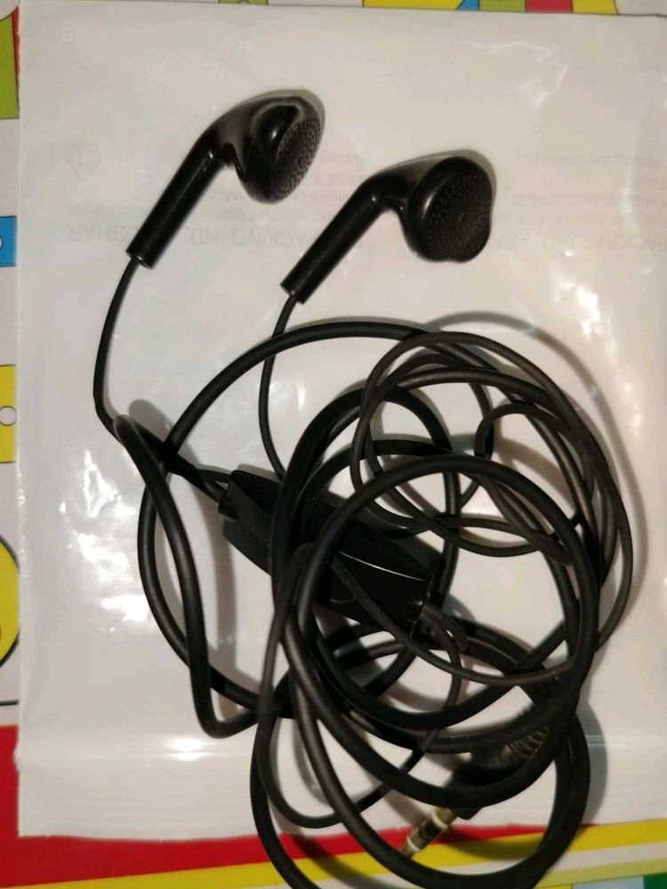 Earphones