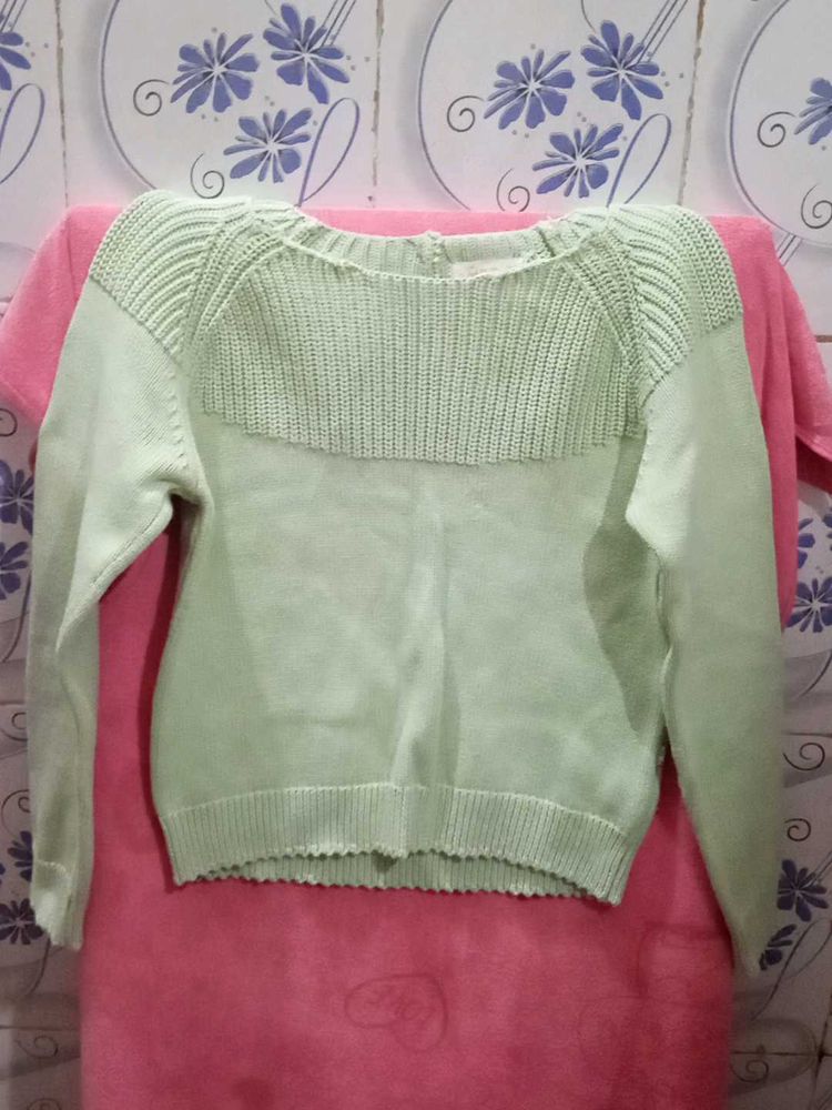 Light Green Sweater Top