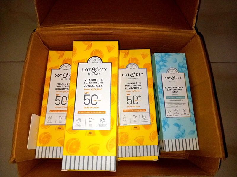Dot &amp; Key Sunscreen SPF 50+ Pack Of 4