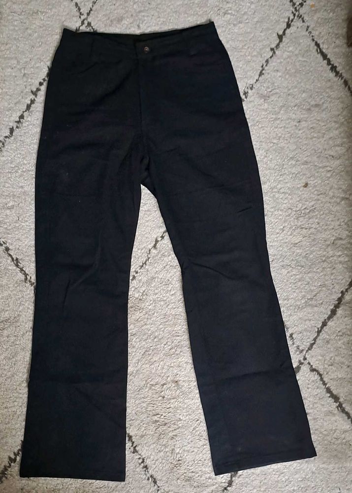 Tailored Black Straight Highwaist Jeans