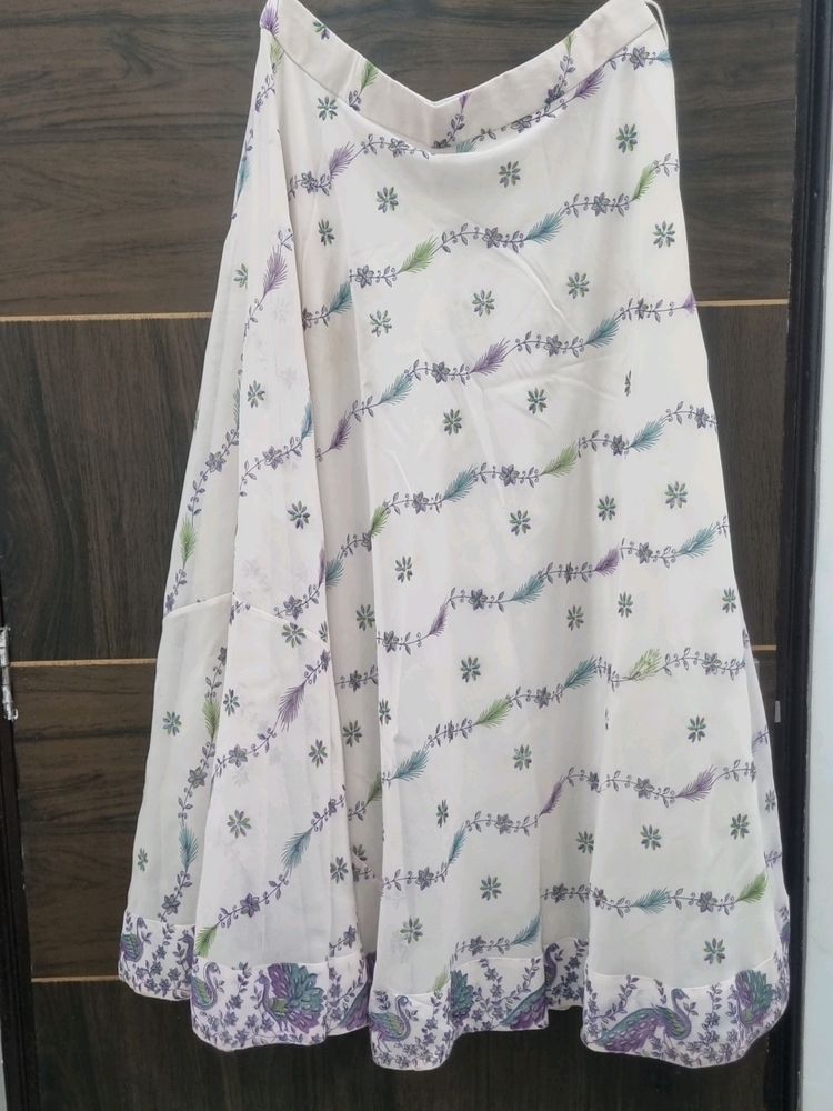 Festive Wear Skirt With Padded Blouse