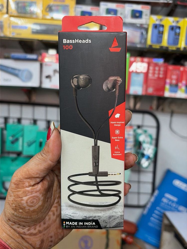 Boat BassHeads 100