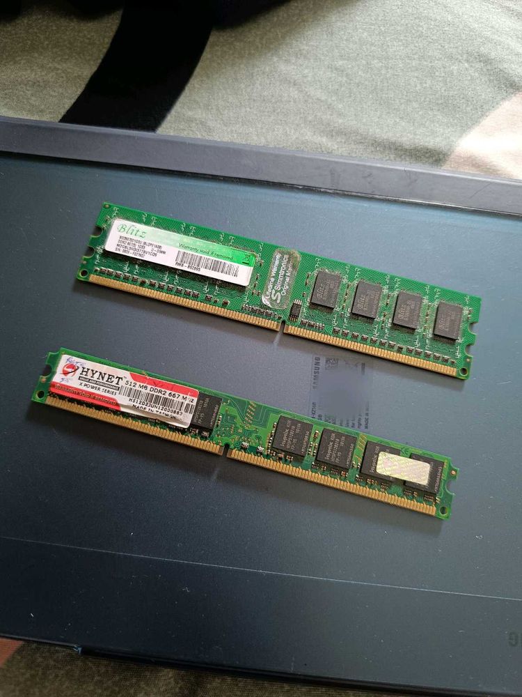 1GB + 512MB DDR2 RAM, 667MHz Speed,