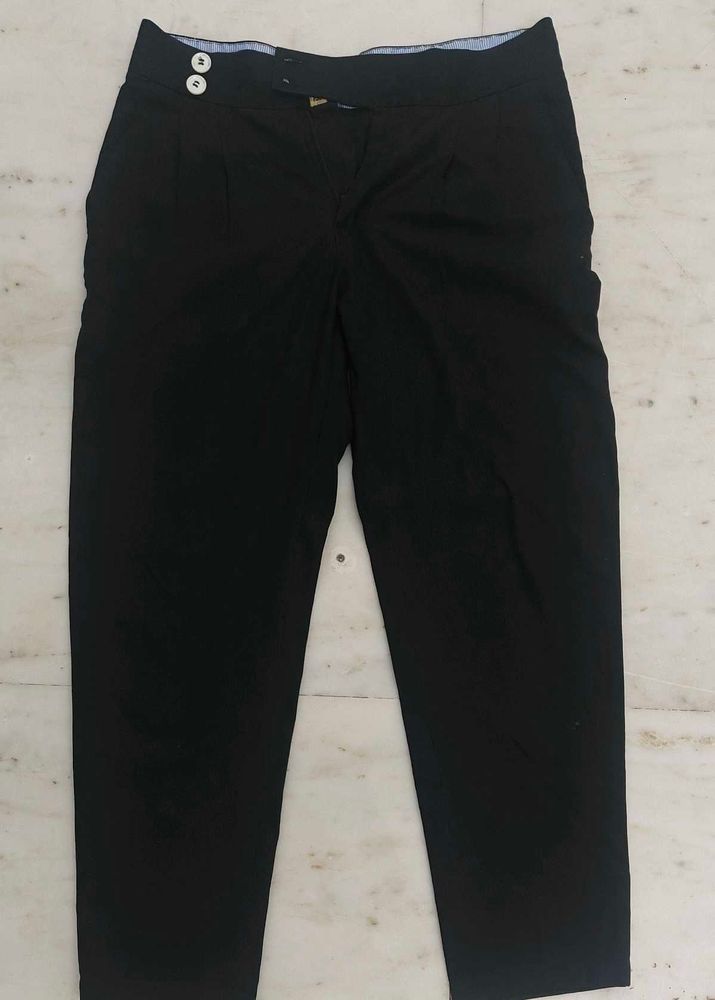 Chic Black Formal Pant