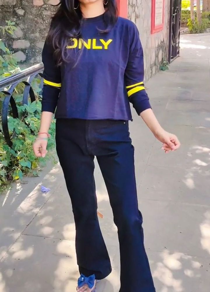 Only Black Sweatshirt