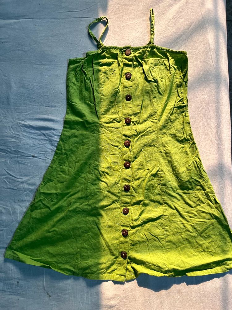 Combo of 4 dress, Mini &amp; Midi skirt, Basic top
