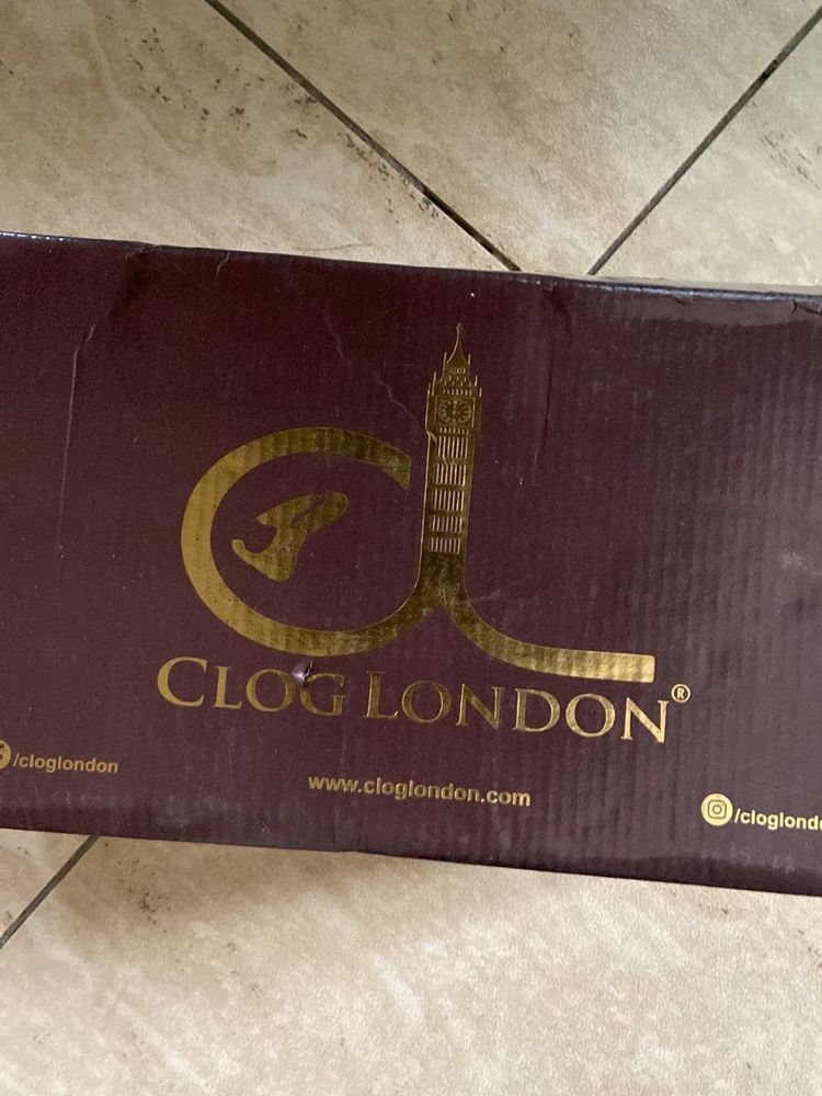 Clog London Casual Shoes