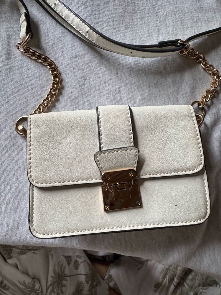 Chic Crossbody Bag