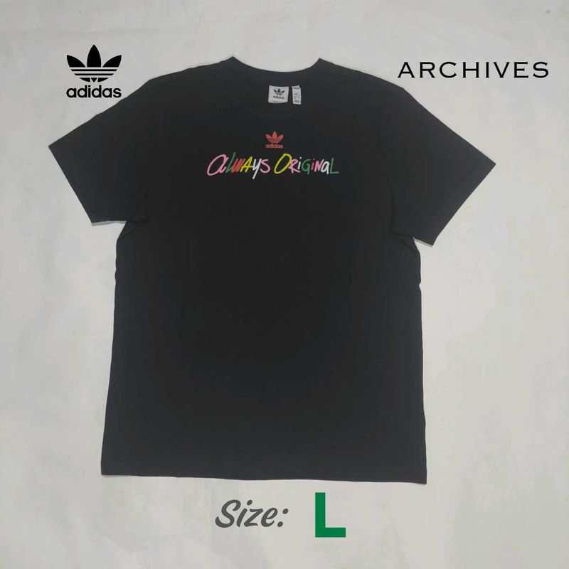 ADIDAS ORIGINALS T-shirt