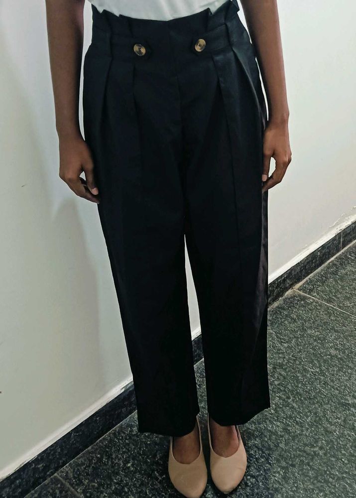 Stylish Black High-Waisted Pants