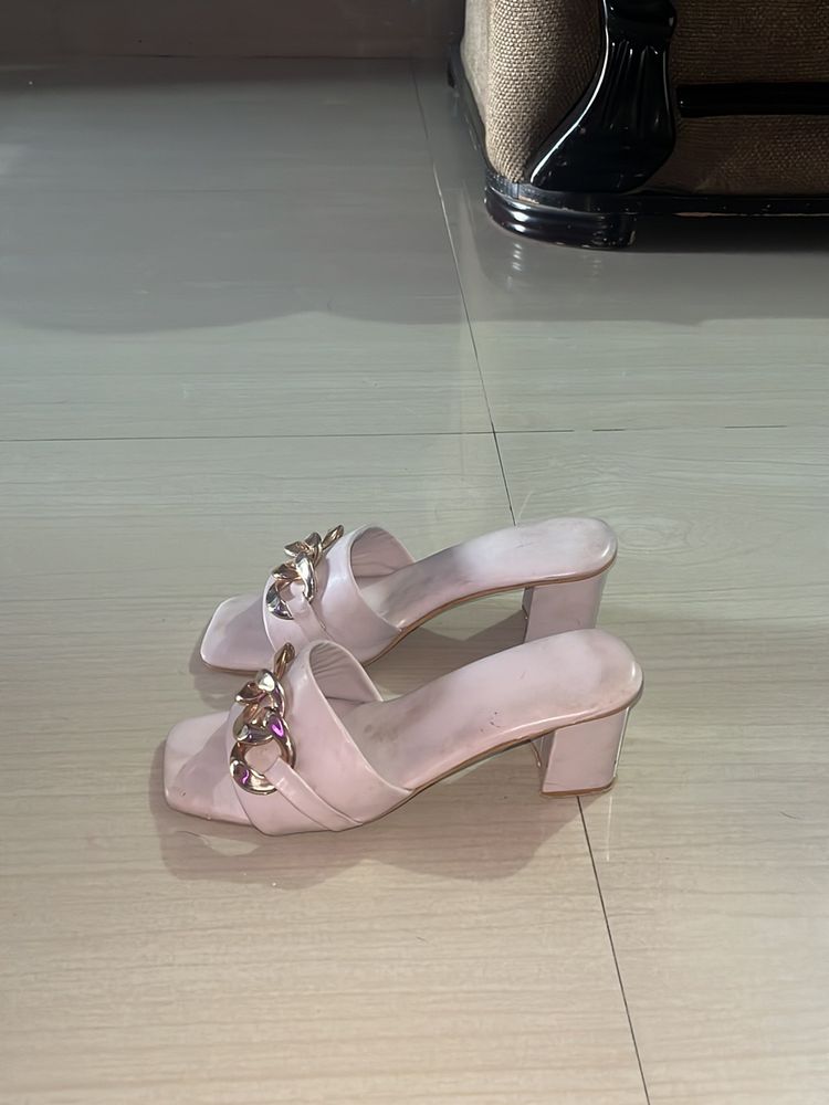 HEELS SIZE-4 In Uk And 37 In Euro