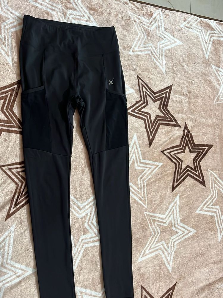 Black Athletic Leggings