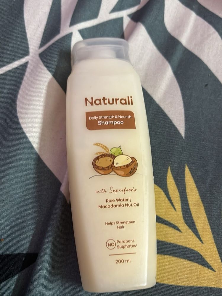 Naturali Daily Strength Shampoo
