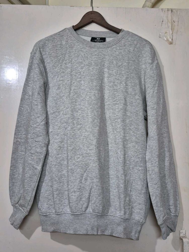 Gray H&amp;M Sweatshirt