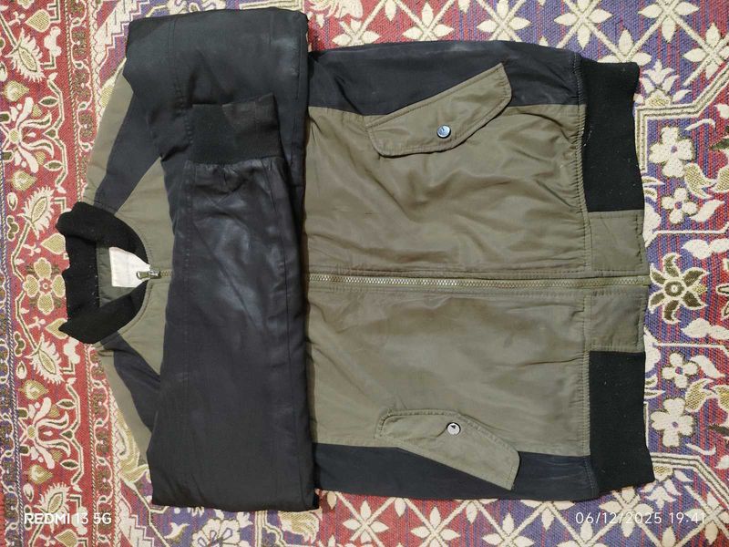 Stylish Bomber Jacket