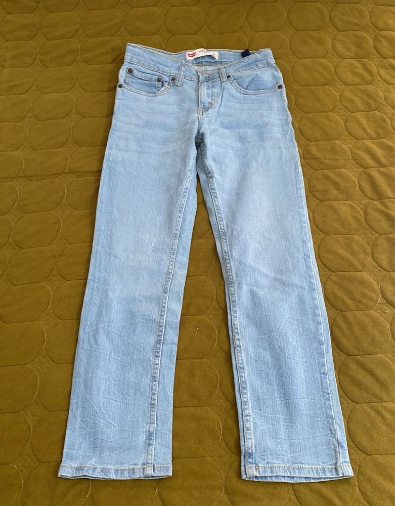 Levi&#39;s Jeans girls 8-10yrs(stretchy)