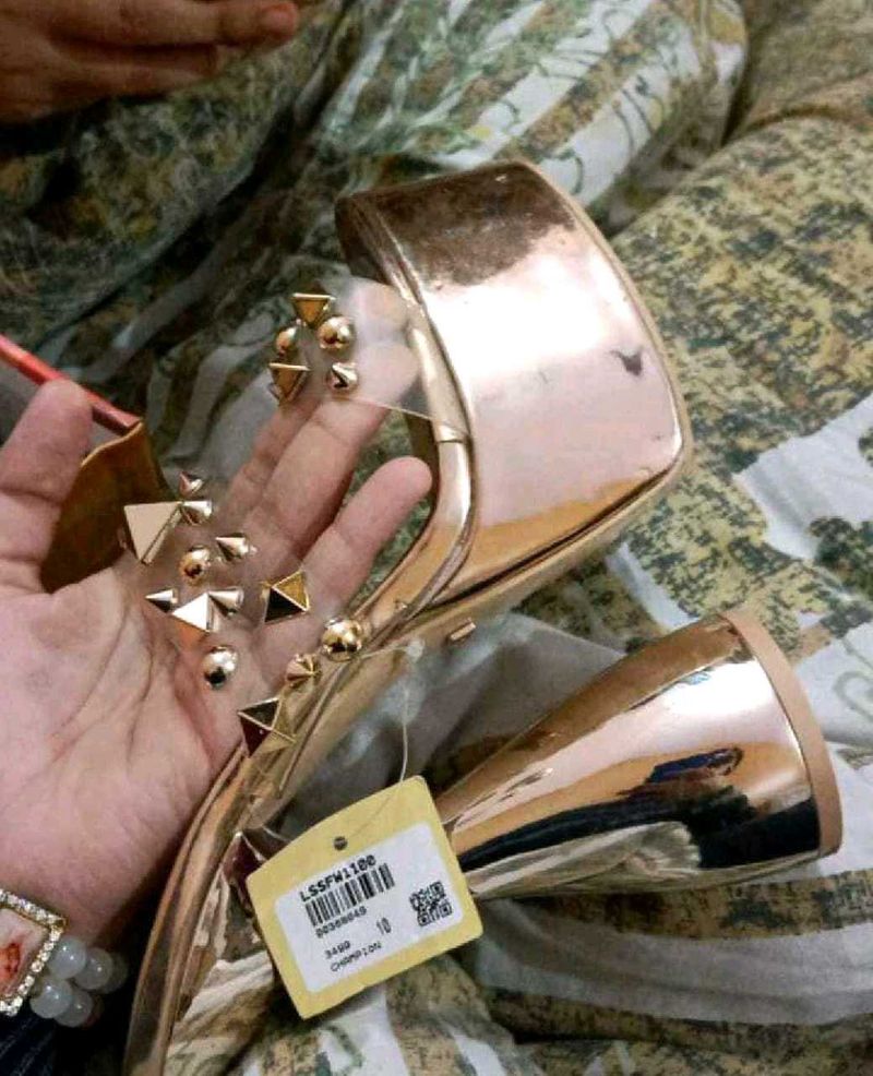 Heavy Heels 7 Inches