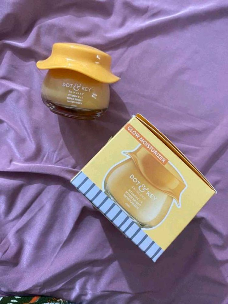 D&amp;K Vitamin C + E Super Bright Moisturizer