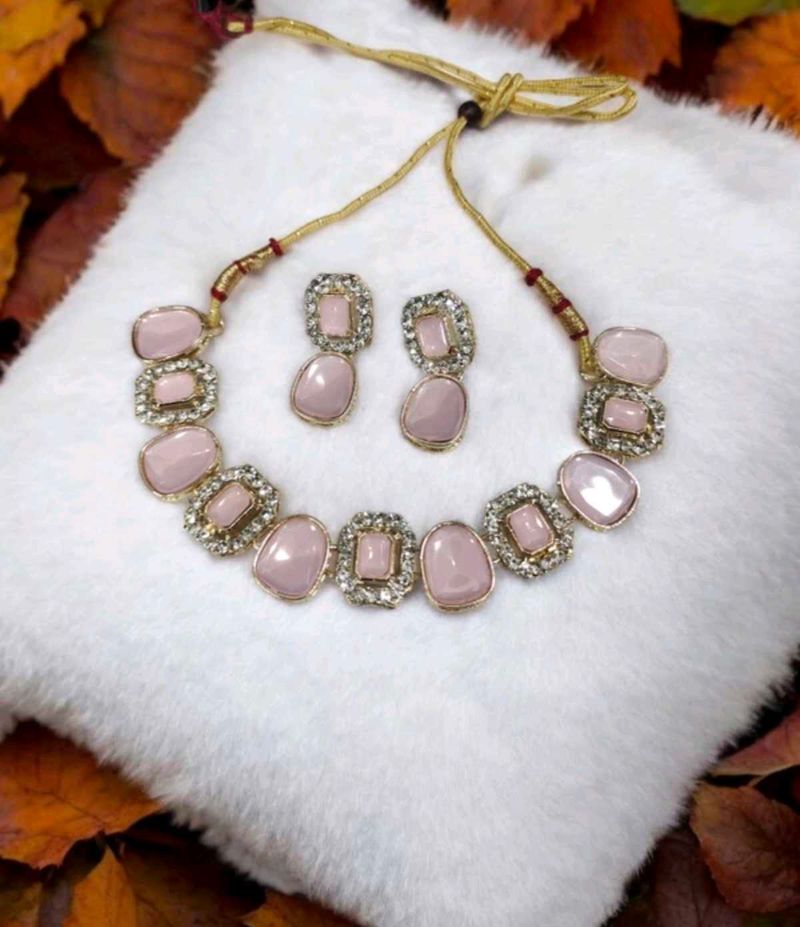 Elegant Necklace Set