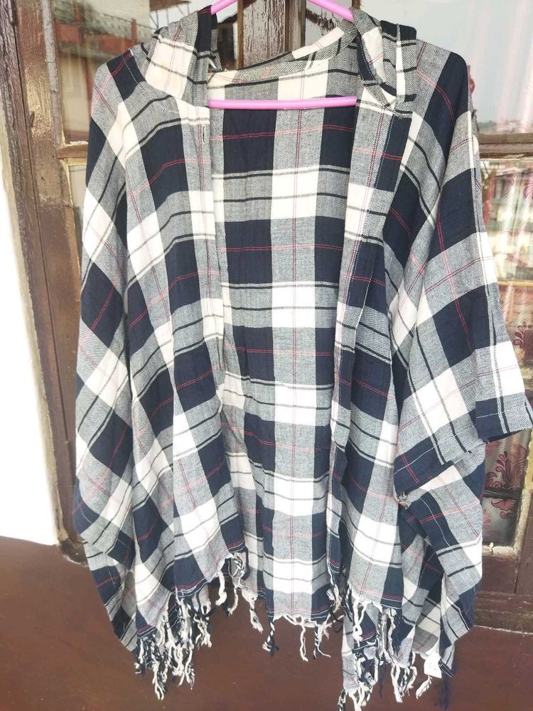 Loose Shirt With Cap