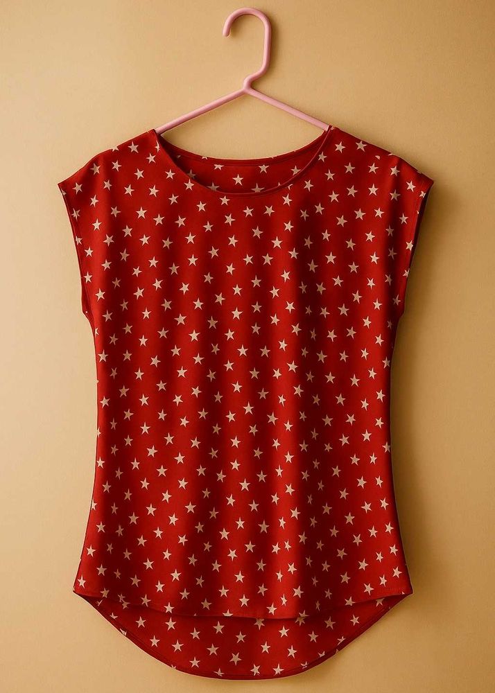 Red Star Print Top