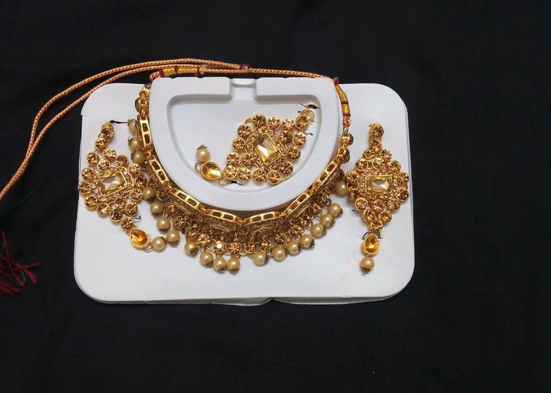 Gold Stone diamond Jewellery Set